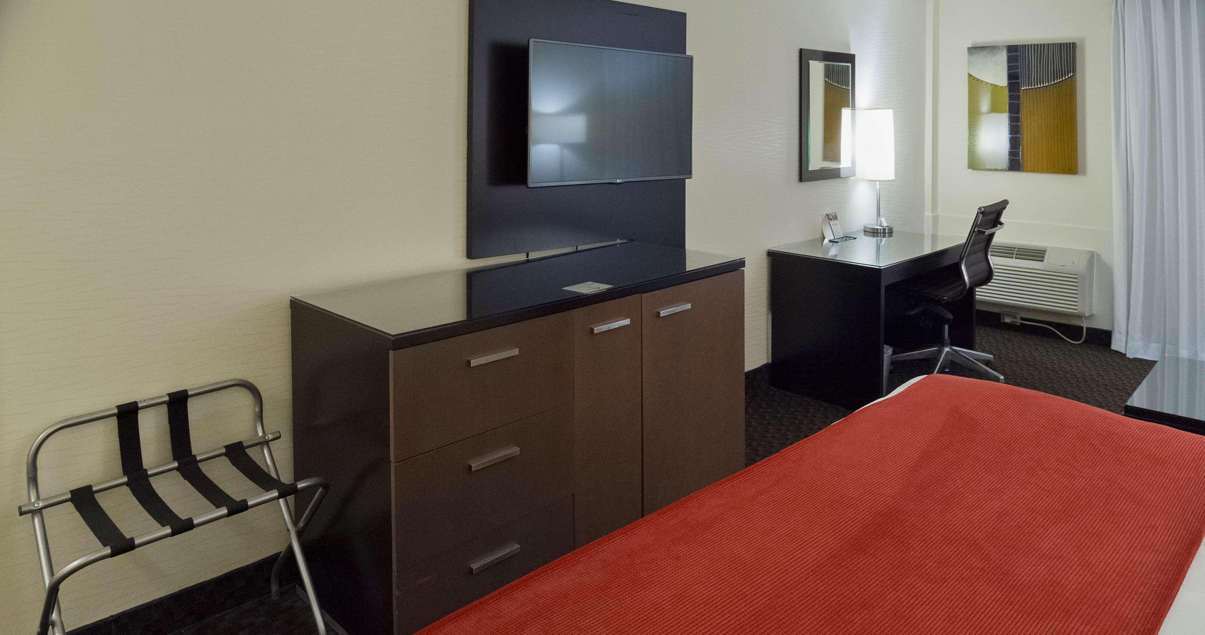 Radisson Hotel サドバリー エクステリア 写真