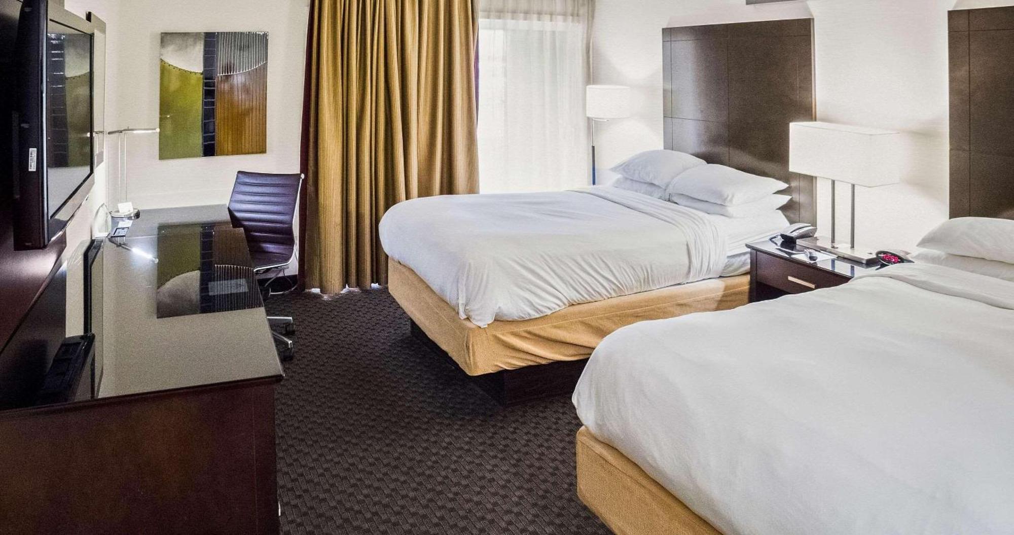 Radisson Hotel サドバリー エクステリア 写真
