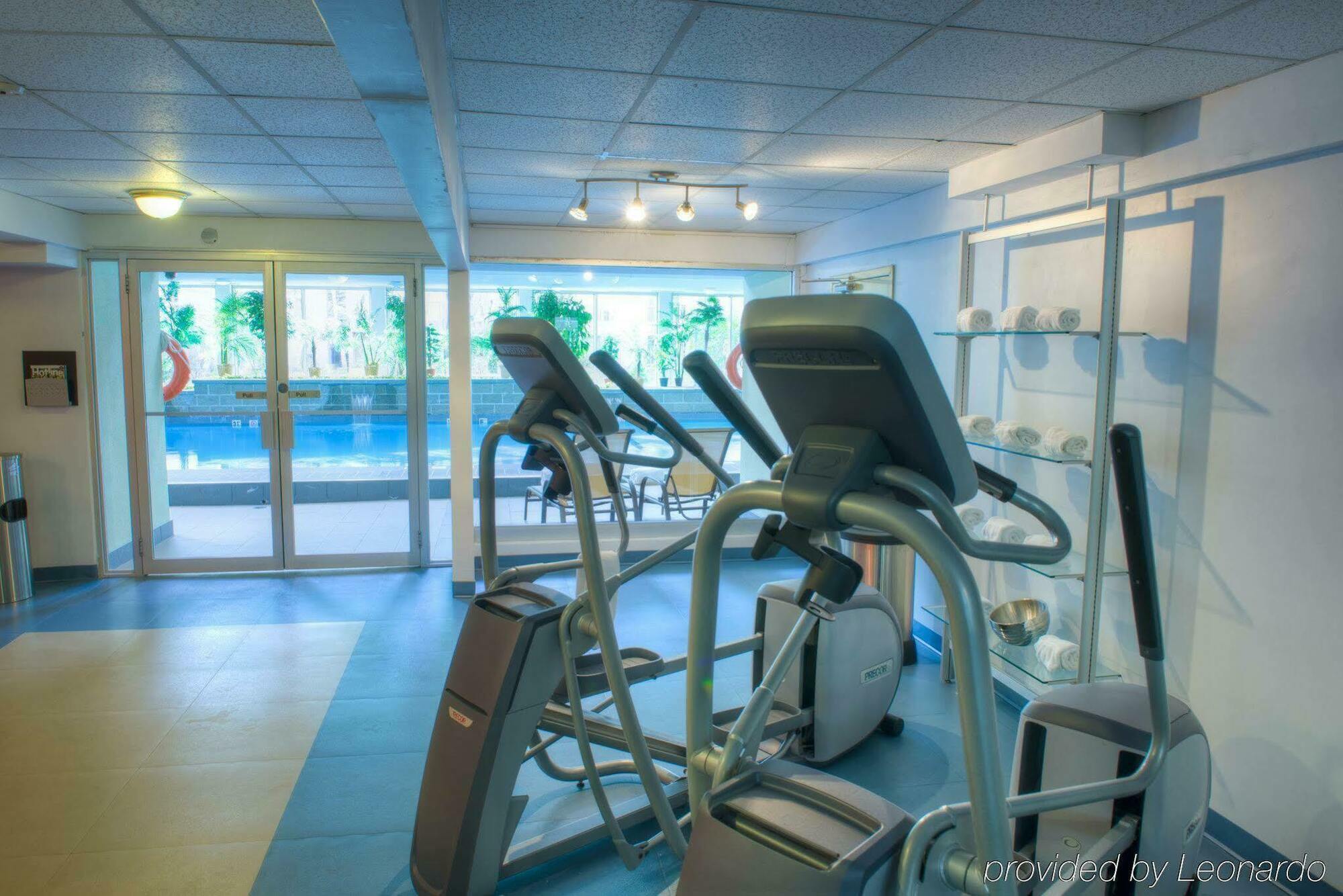 Radisson Hotel サドバリー エクステリア 写真